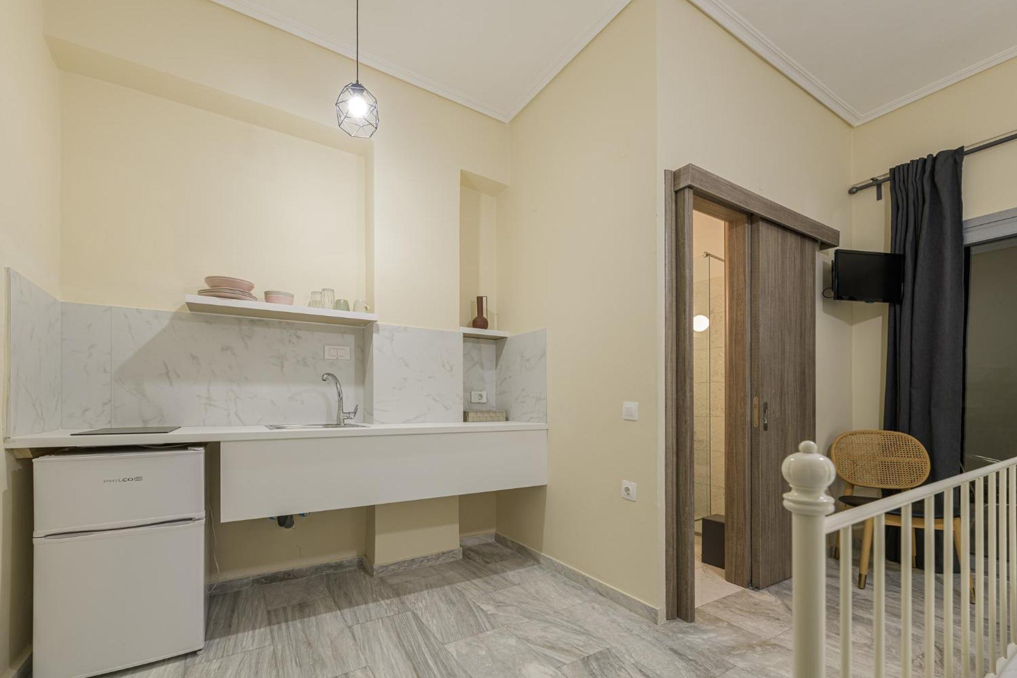 Denise Studios And Apartments Argassi Exterior photo